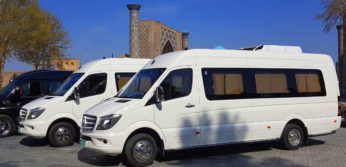 Фото: Миди-автобус Mercedes Sprinter