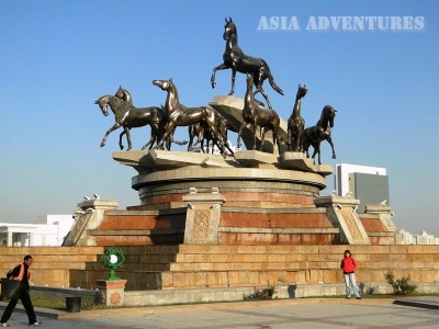 Turkmenian Akhaltekin horses monument , Ashgabat, Turkmenistan